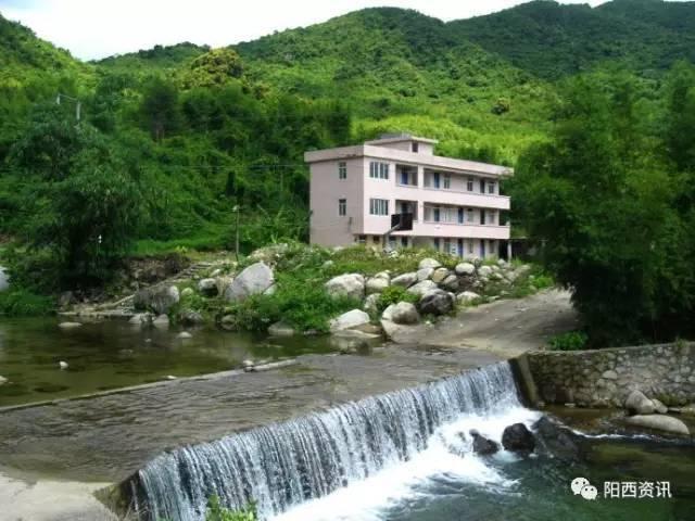 邢台信都区:义诊服务零距离 让群众更有“医”靠